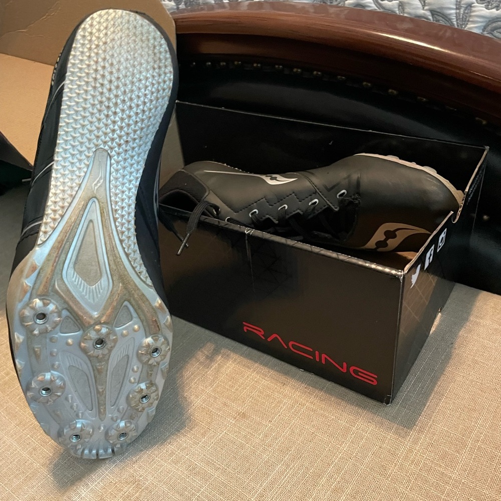 Men track shoes.